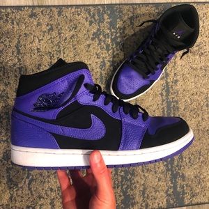 Jordan 1’s “Dark Concord”